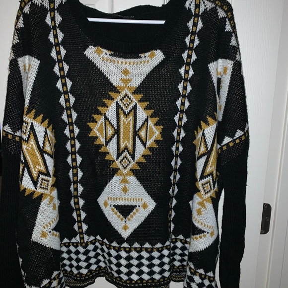 Sweater - Picture 4 of 5